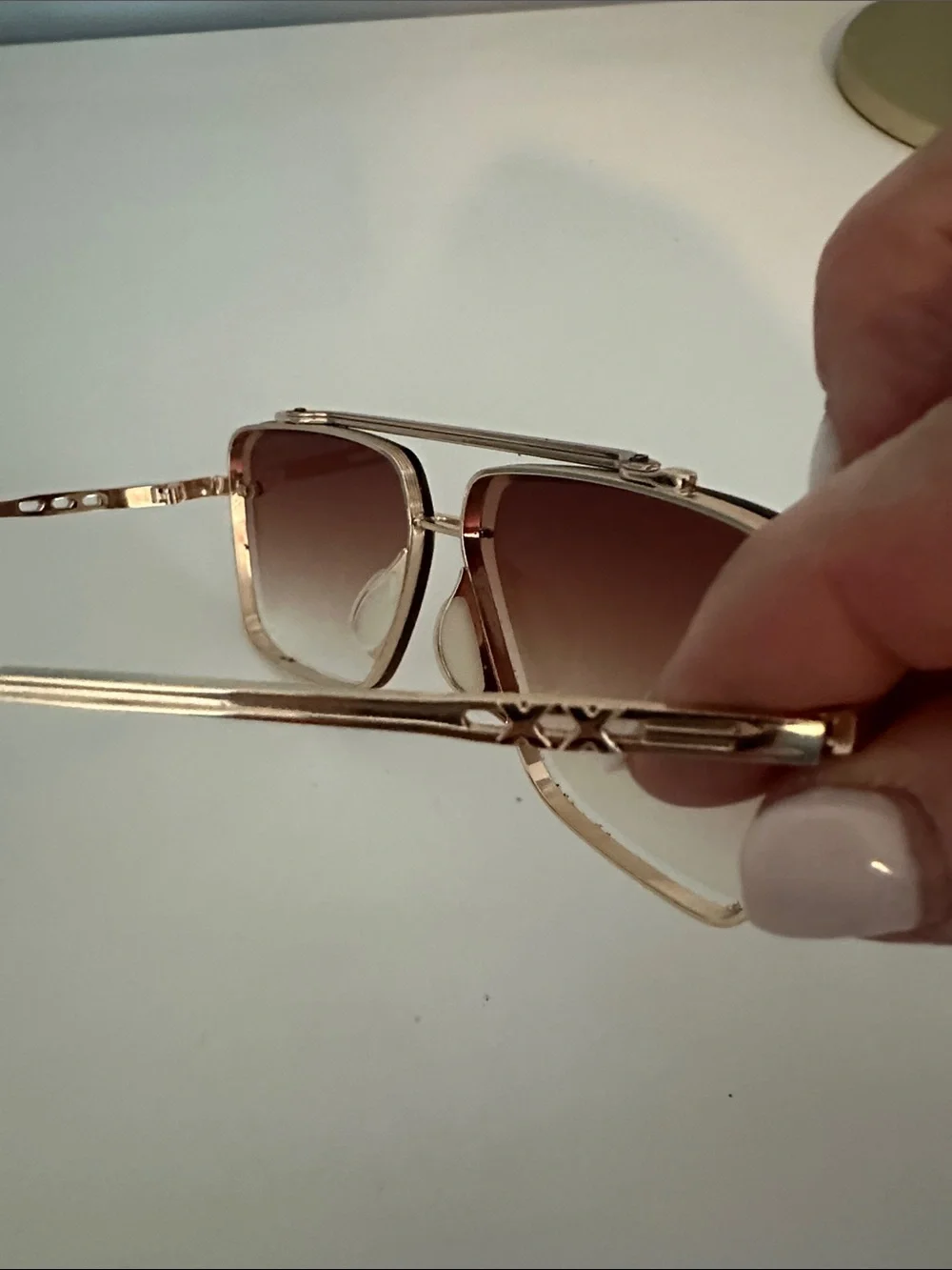 Topfoxx Gold Frame Sunglasses with Brown Gradient Lenses